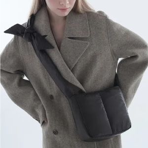 WConcept Tuo puffer crossbody bag